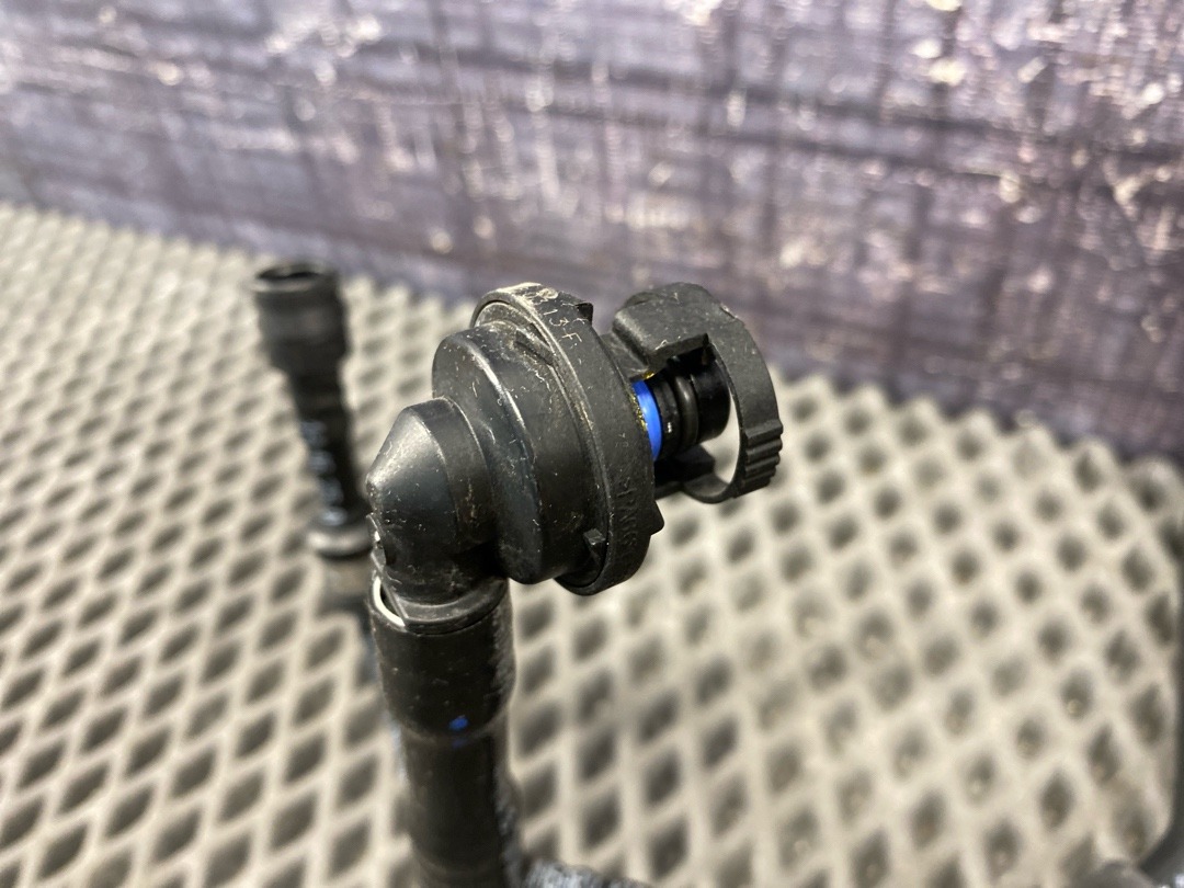 Клапан вентиляции топливного бака, 3730 рублей, Красноярск