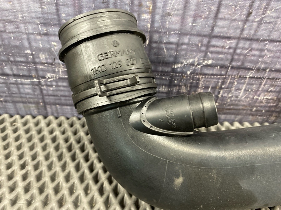 Патрубок впускной, 2060 рублей, Красноярск