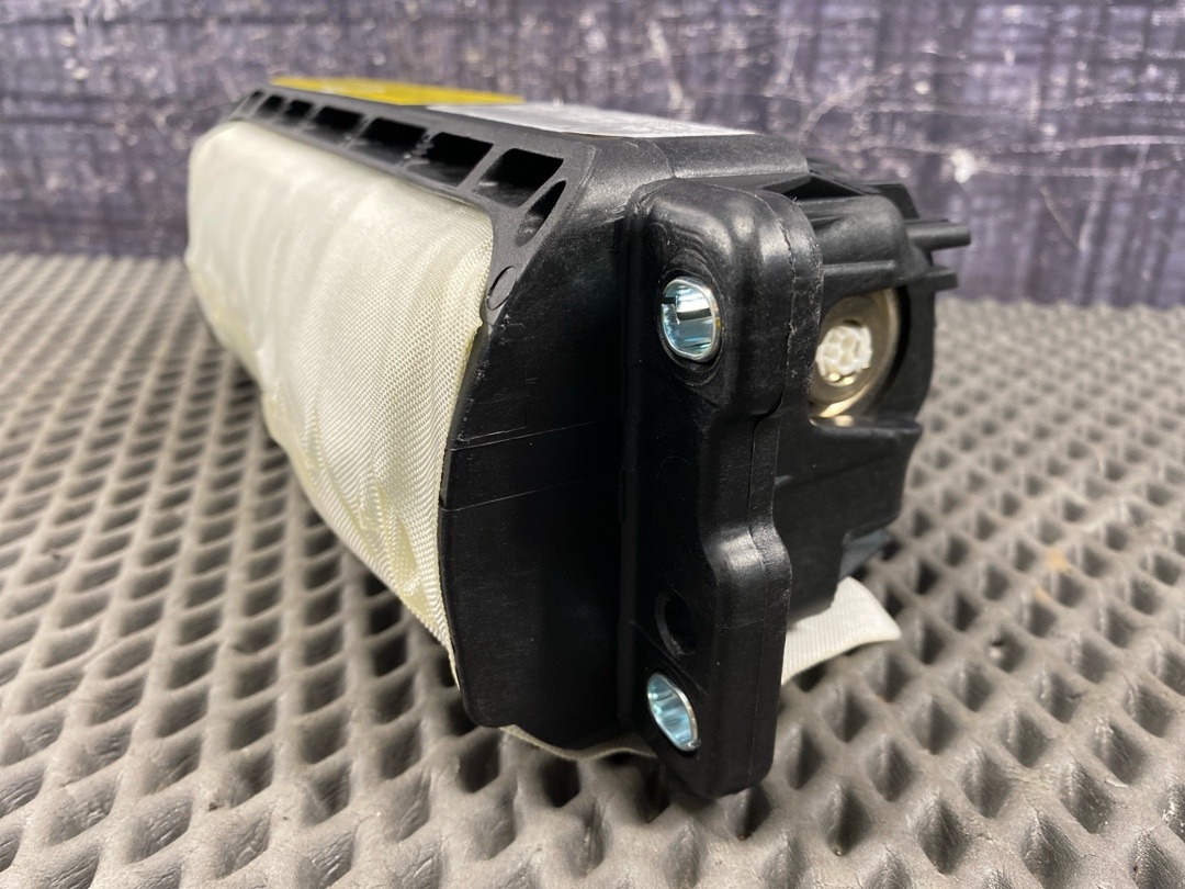 Подушка безопасности, 5050 рублей, Красноярск