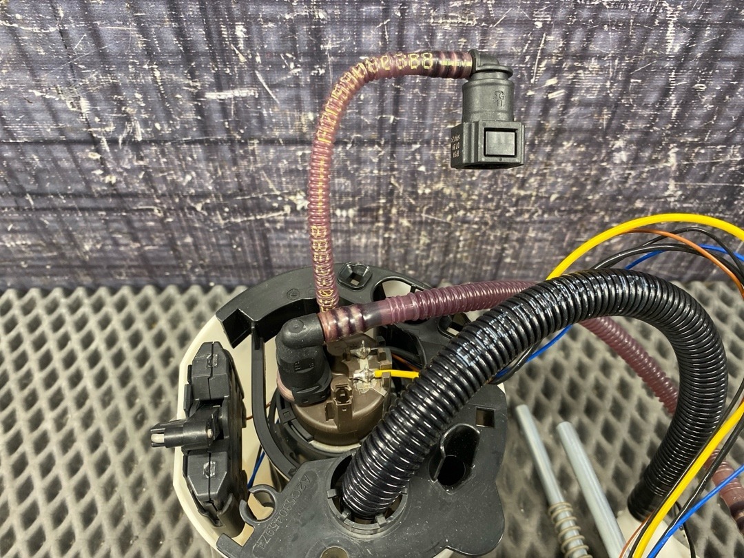 Бензонасос, 10930 рублей, Красноярск