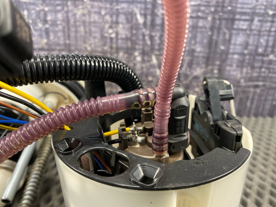 Бензонасос, 10930 рублей, Красноярск