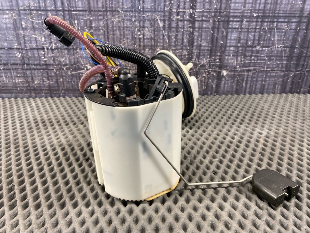 Бензонасос, 10930 рублей, Красноярск