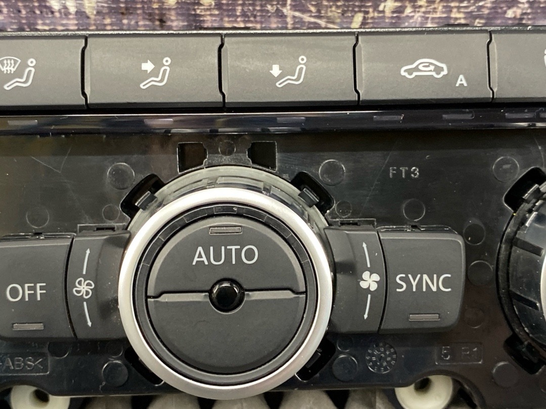 Блок управления климат-контролем, 8620 рублей, Красноярск