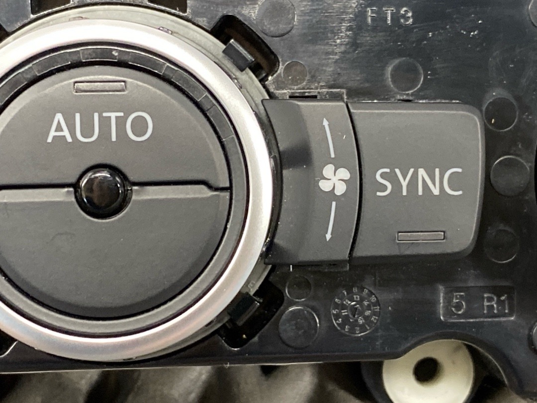 Блок управления климат-контролем, 8620 рублей, Красноярск