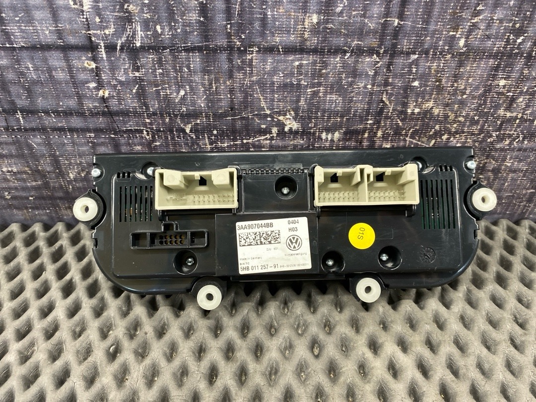 Блок управления климат-контролем, 8620 рублей, Красноярск