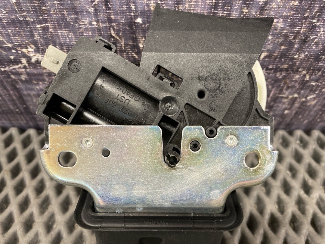 Замок багажника, 2860 рублей, Красноярск