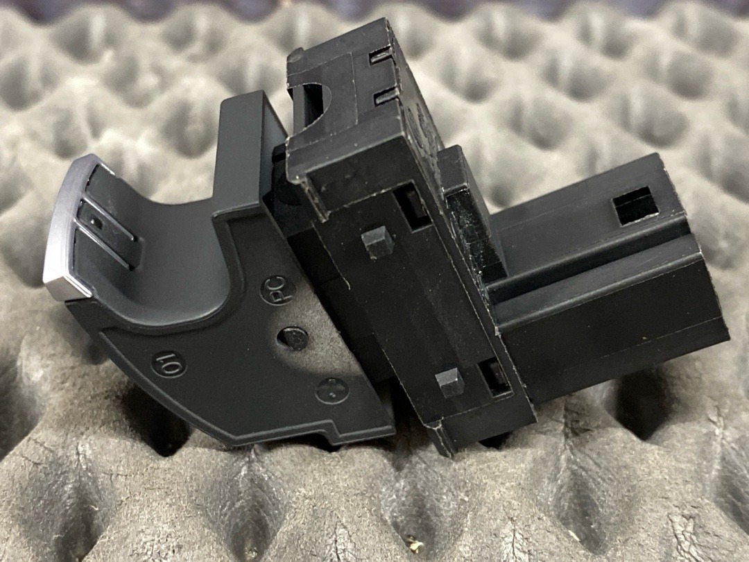 Кнопка стеклоподъемника, 620 рублей, Красноярск