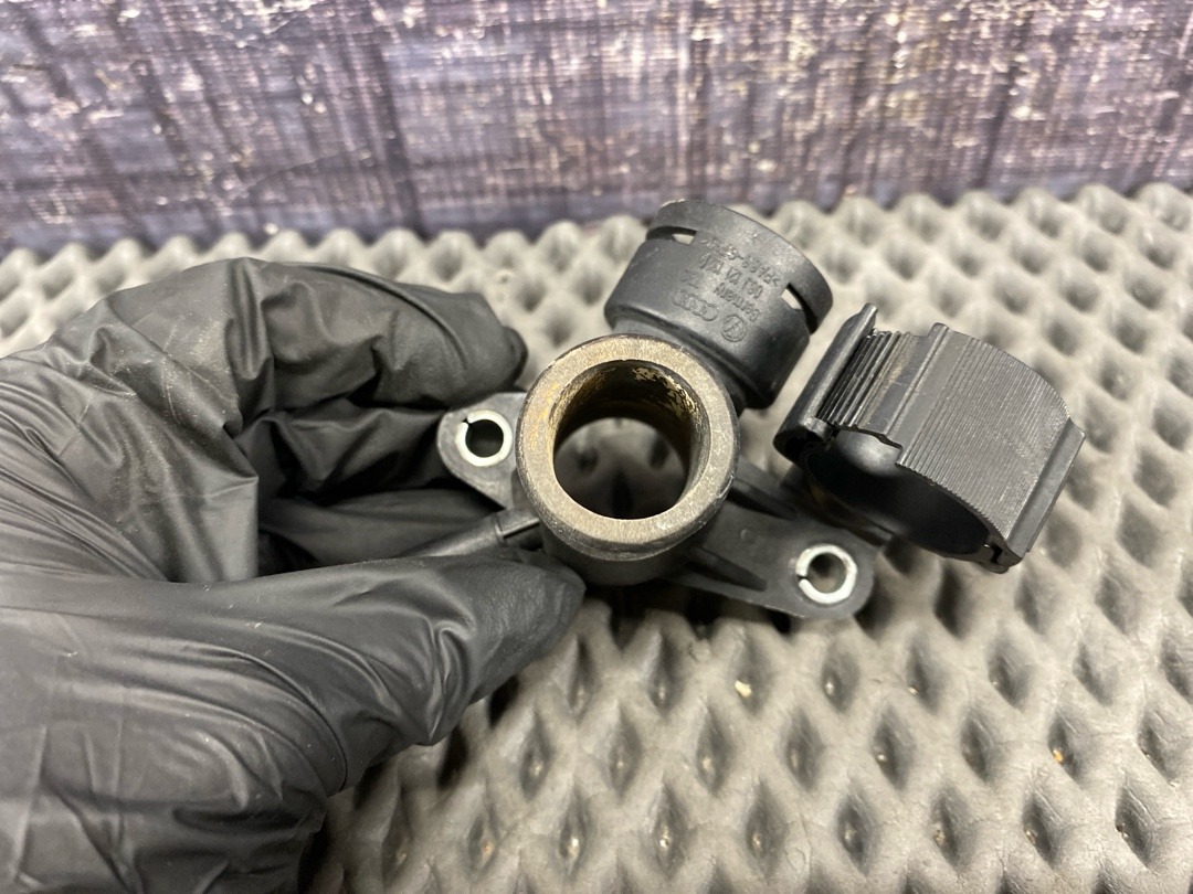 Фланец системы охлаждения, 1360 рублей, Красноярск