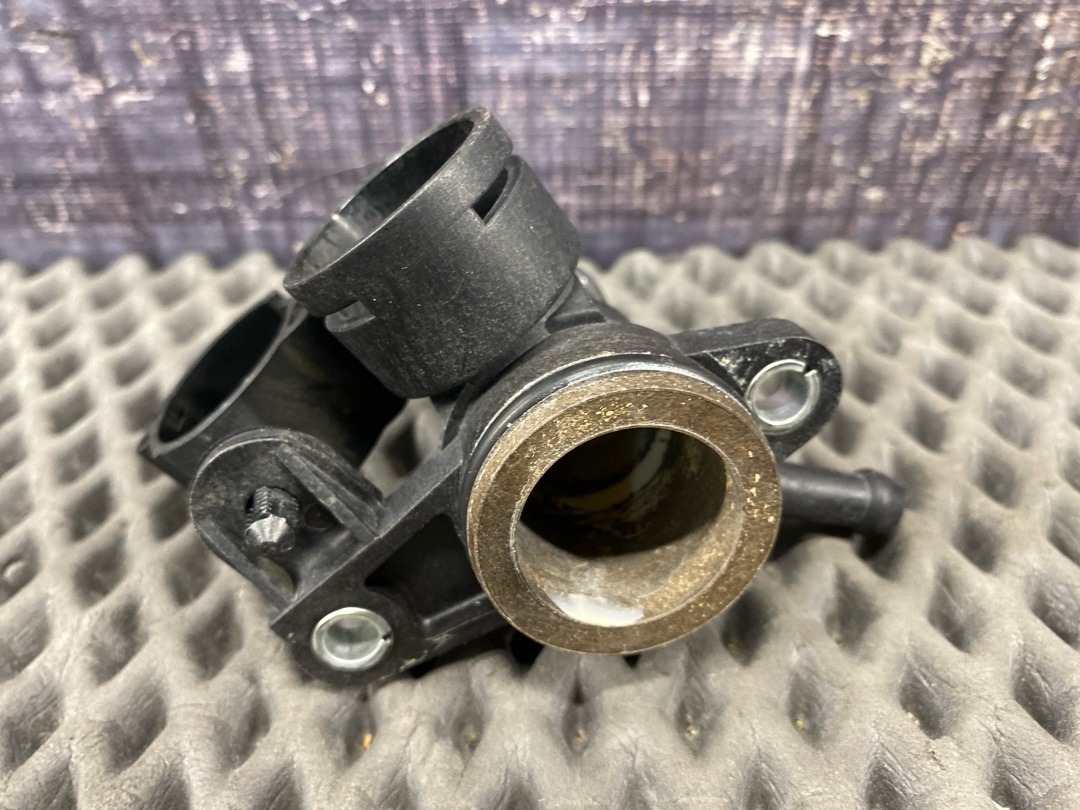 Фланец системы охлаждения, 1360 рублей, Красноярск