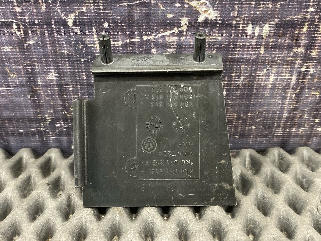 Заглушка клеммы аккумулятора, 350 рублей, Красноярск