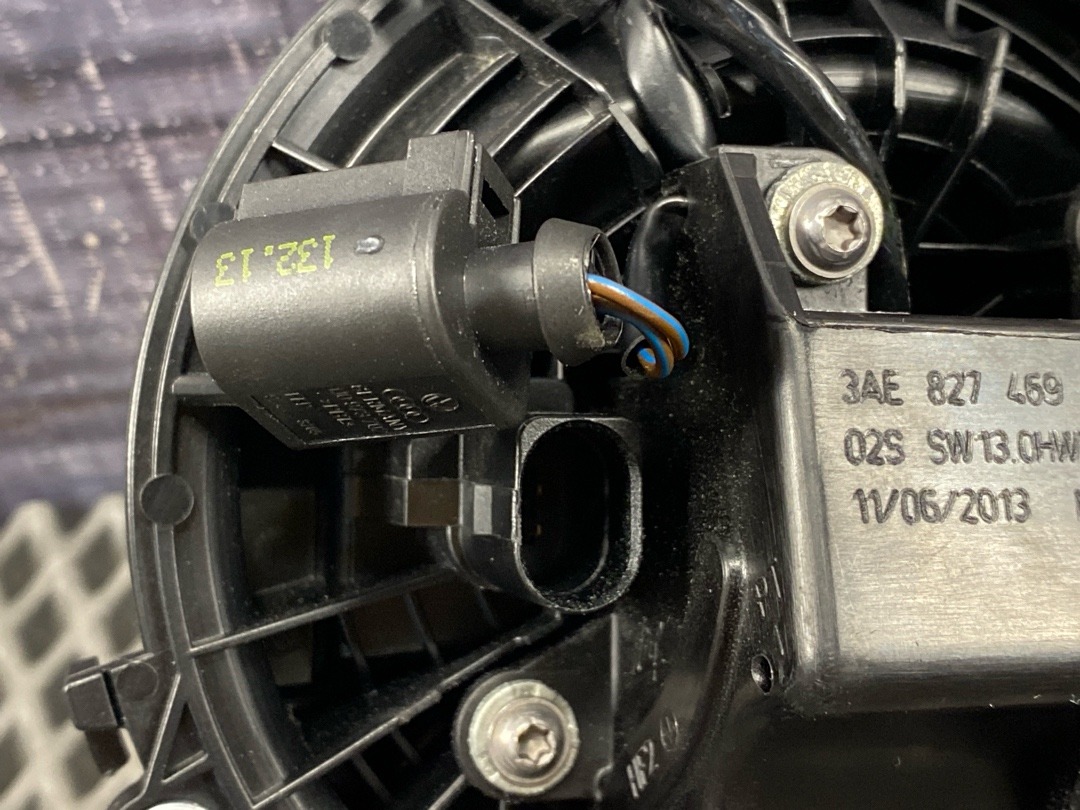 Кнопка открывания багажника, 18090 рублей, Красноярск