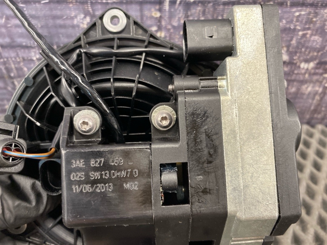 Кнопка открывания багажника, 18090 рублей, Красноярск