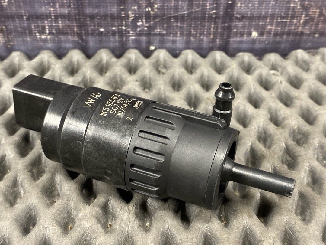 Мотор бачка стеклоомывателя, 890 рублей, Красноярск