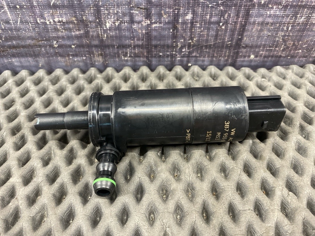 Мотор бачка стеклоомывателя, 930 рублей, Красноярск