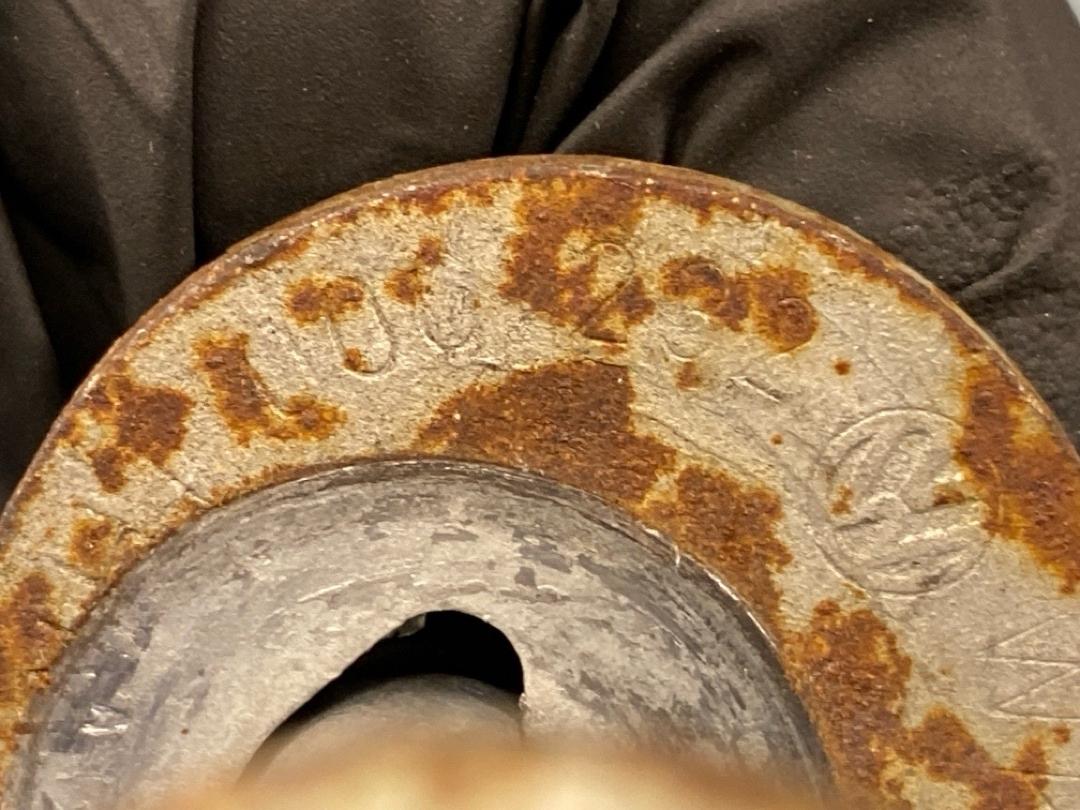 Болт развальный, 710 рублей, Красноярск