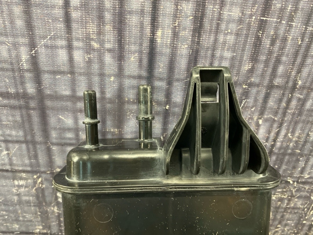 Адсорбер (фильтр паров топлива), 1470 рублей, Красноярск