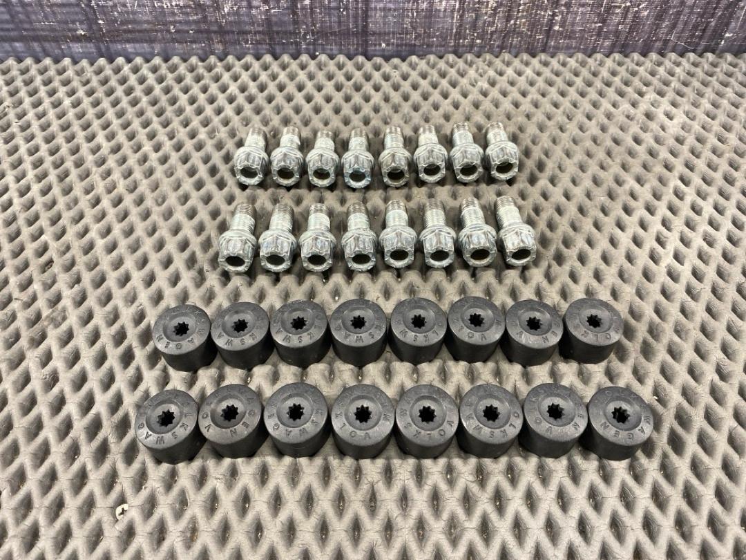 Комплект колесных болтов, 3210 рублей, Красноярск