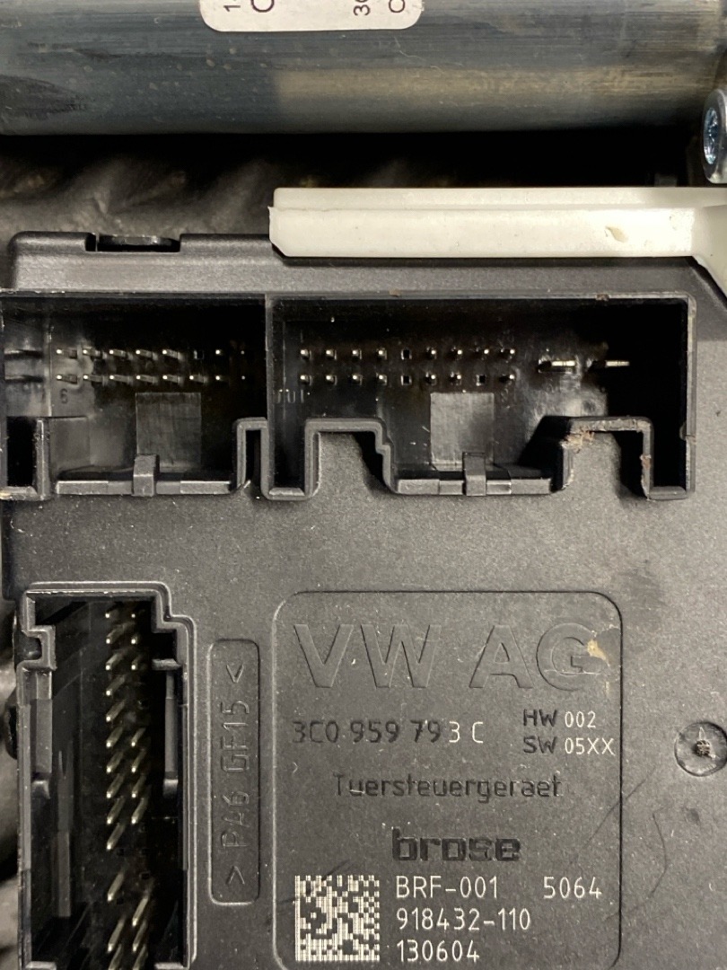 Стеклоподъемник, 3210 рублей, Красноярск