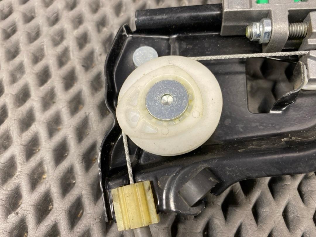 Стеклоподъемник, 3210 рублей, Красноярск