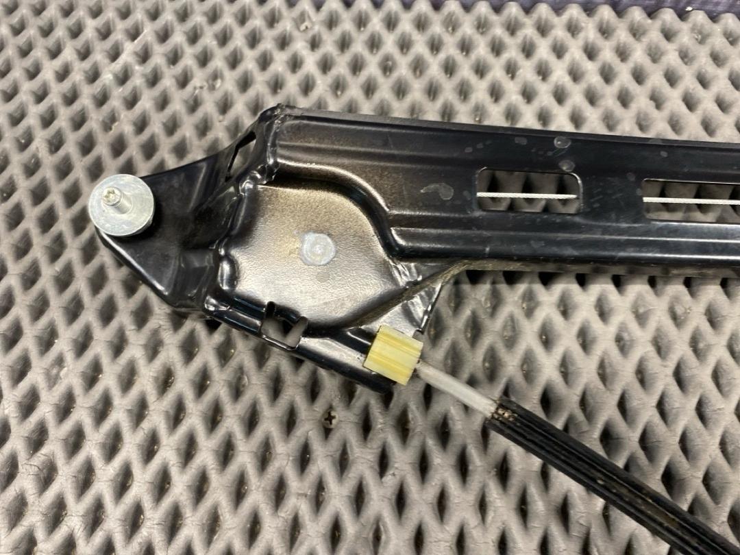 Стеклоподъемник, 3210 рублей, Красноярск