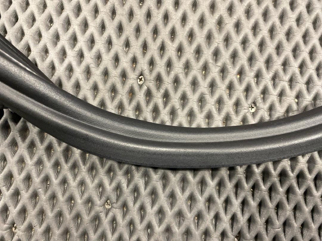 Уплотнитель крышки багажника, 1930 рублей, Красноярск