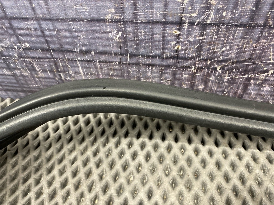 Уплотнитель крышки багажника, 1930 рублей, Красноярск