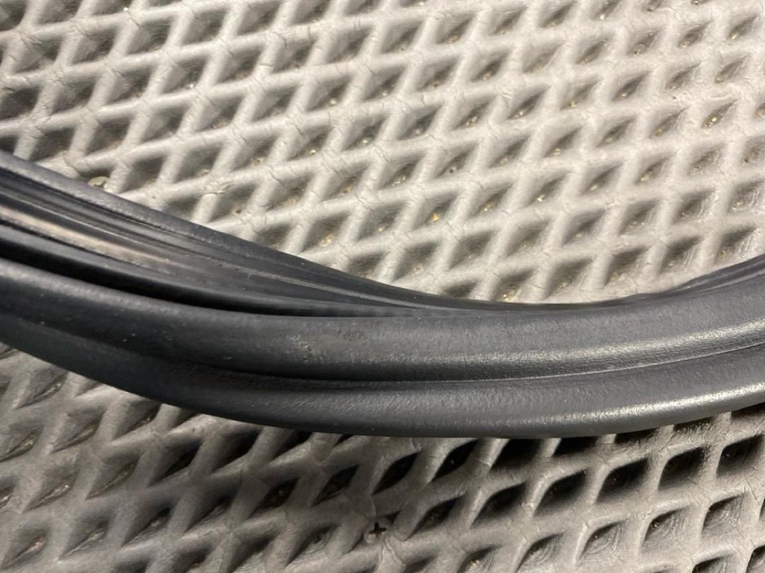 Уплотнитель крышки багажника, 1930 рублей, Красноярск