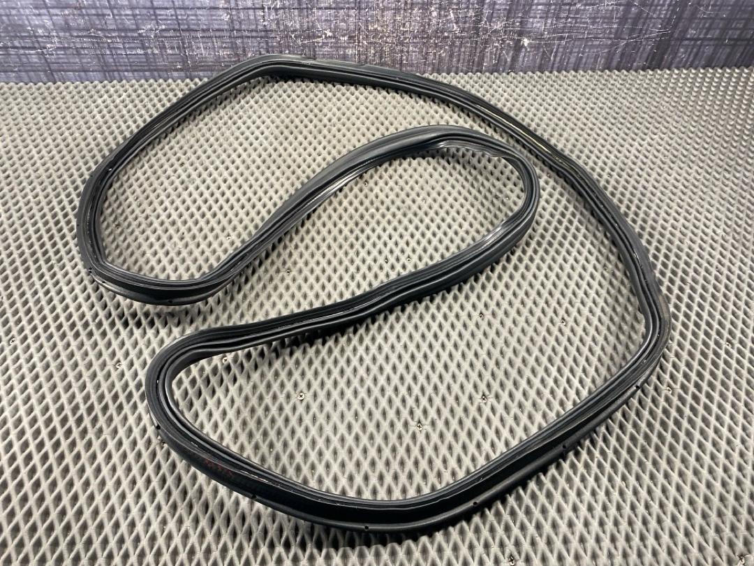 Уплотнитель крышки багажника, 1930 рублей, Красноярск