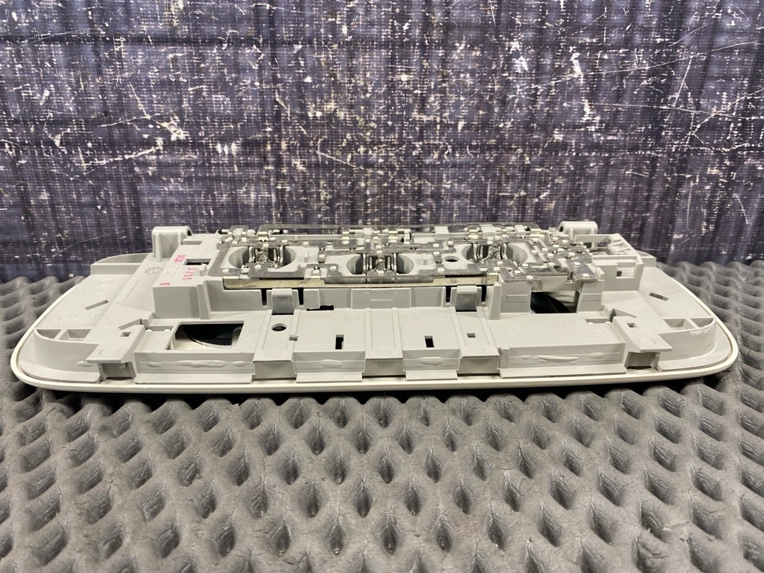 Плафон салона, 1340 рублей, Красноярск