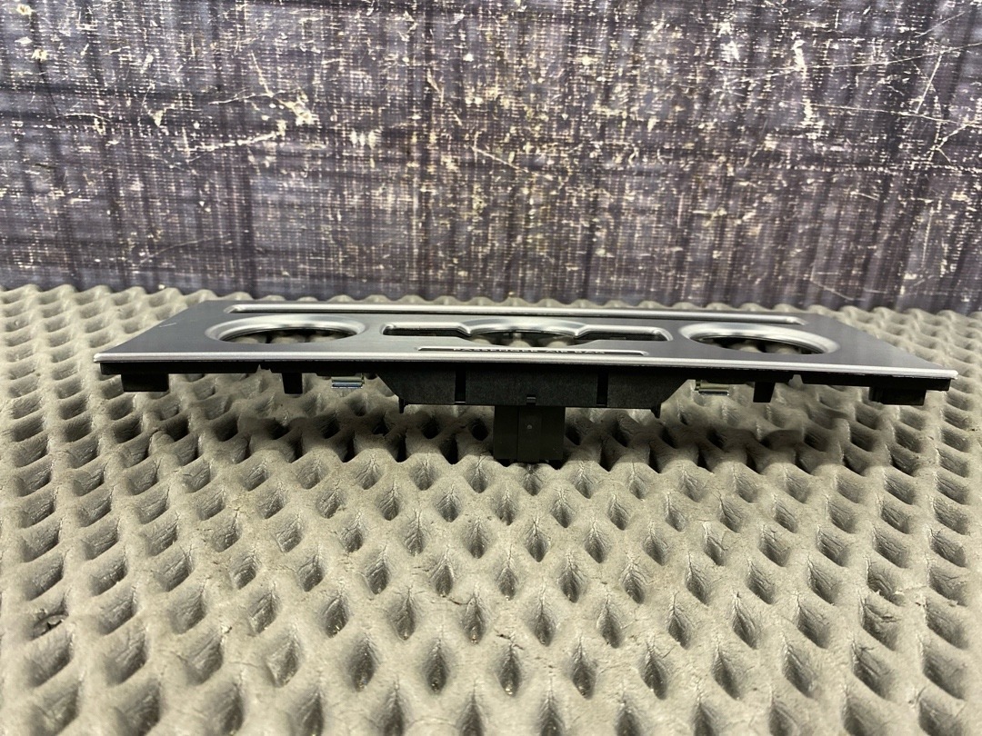 Декоративная накладка, 2010 рублей, Красноярск