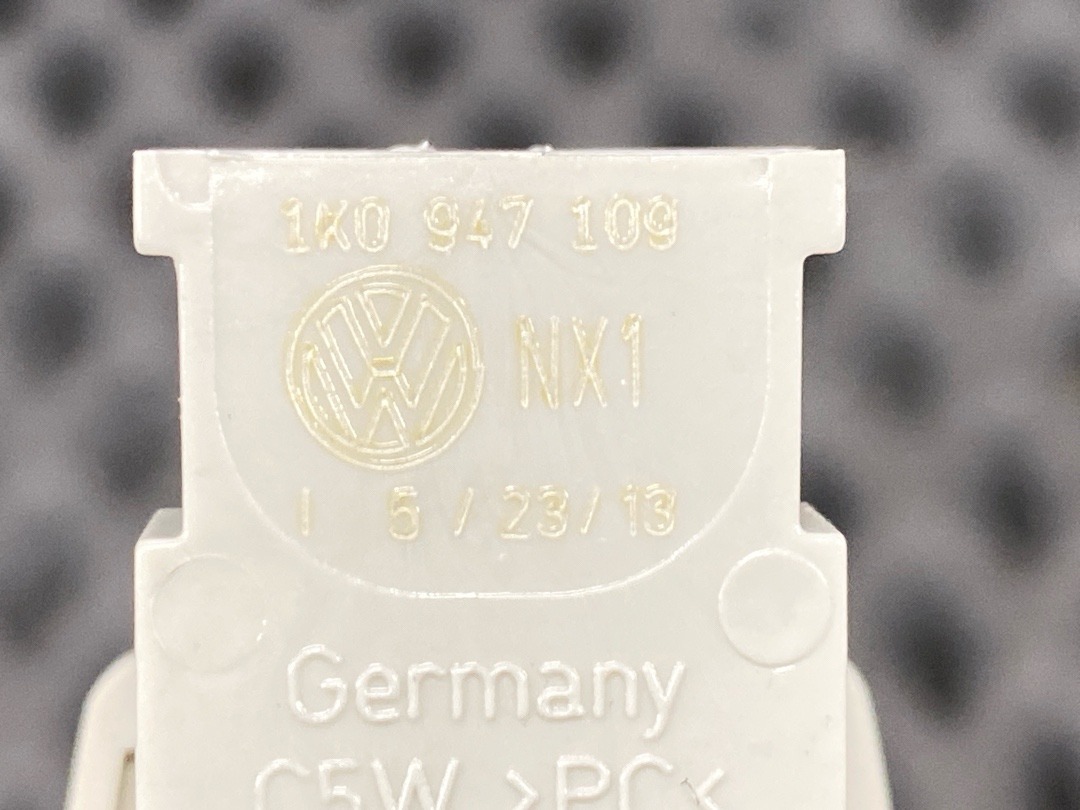 Плафон салона, 310 рублей, Красноярск