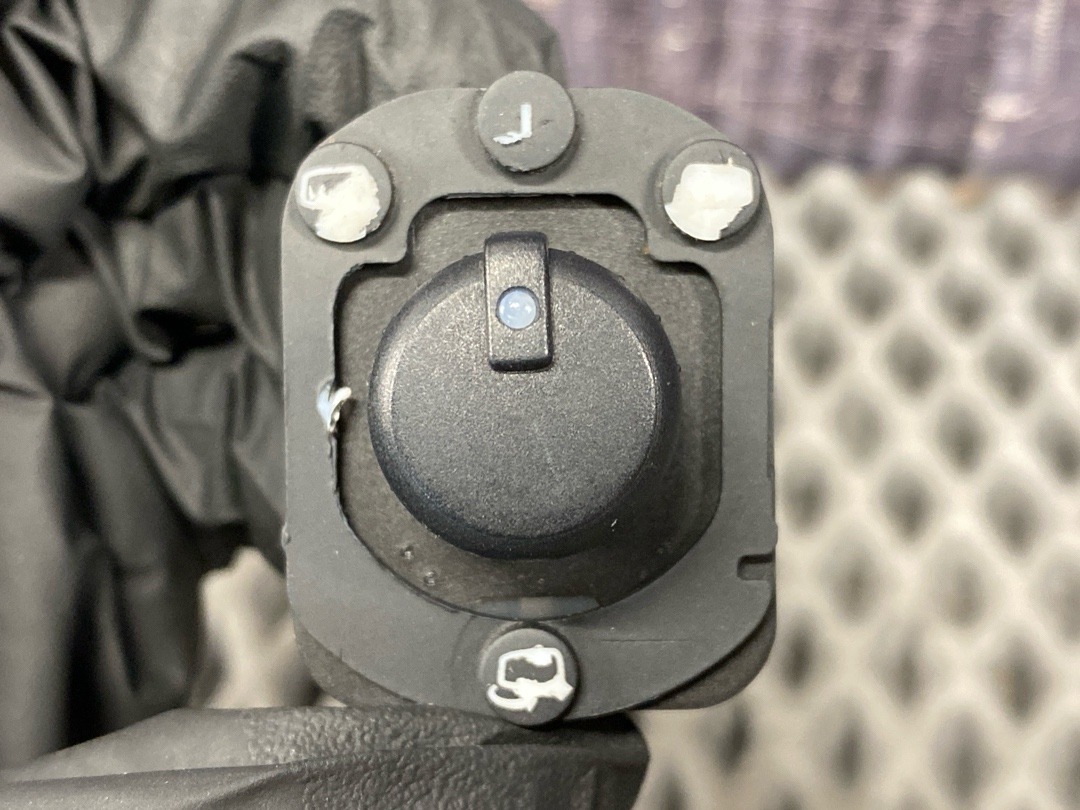 Кнопка регулировки зеркал, 1340 рублей, Красноярск