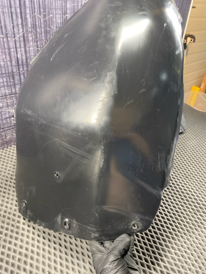 Подкрылок, 4040 рублей, Красноярск