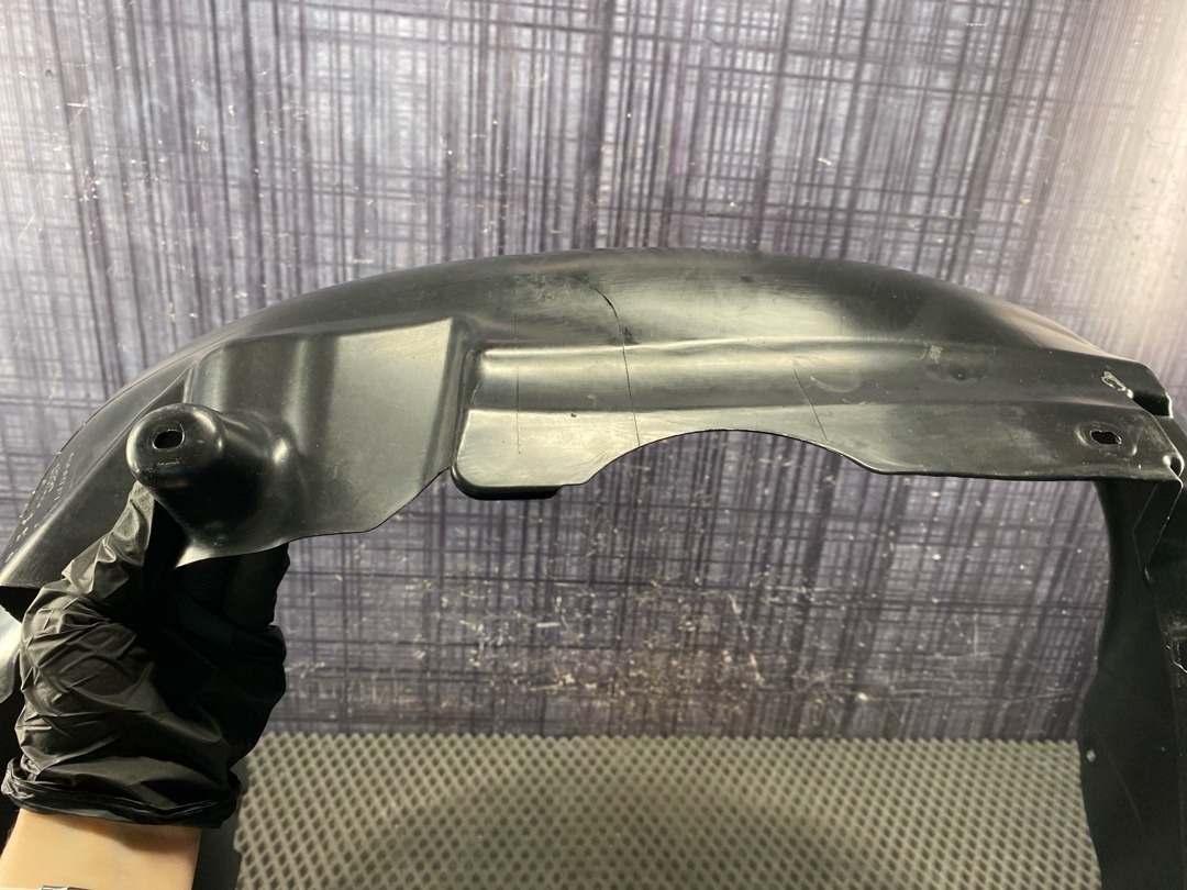 Подкрылок, 4040 рублей, Красноярск