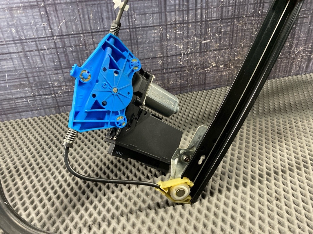 Стеклоподъемник, 2460 рублей, Красноярск