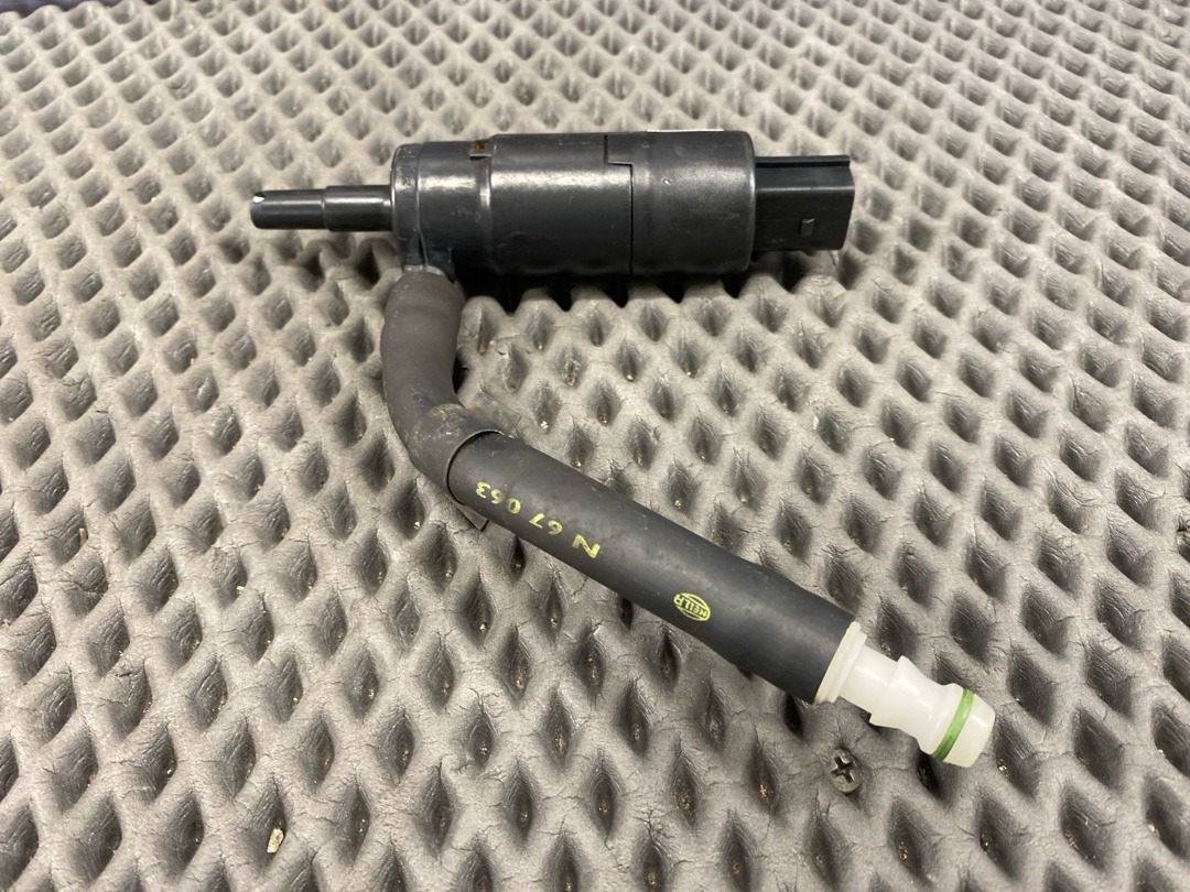 Мотор бачка стеклоомывателя, 940 рублей, Красноярск