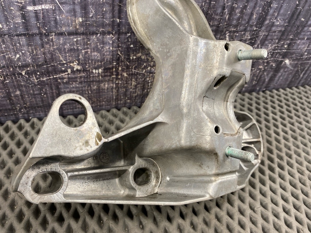 Кронштейн двигателя, 1110 рублей, Красноярск