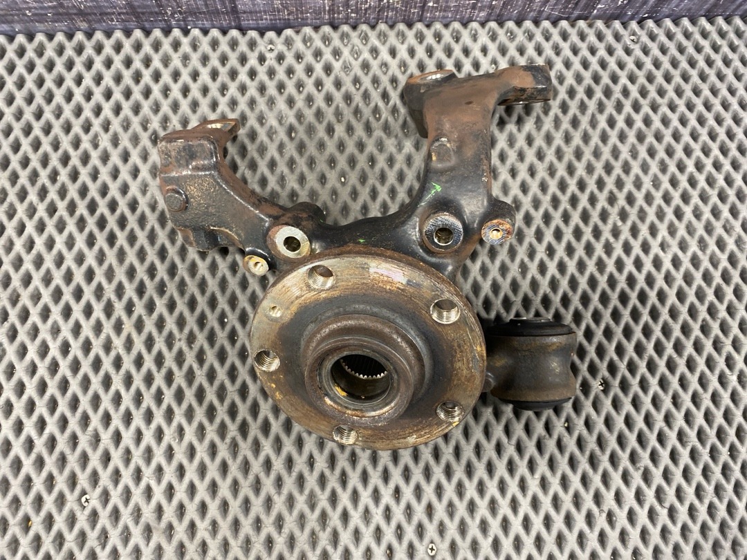 Поворотный кулак, 4010 рублей, Красноярск