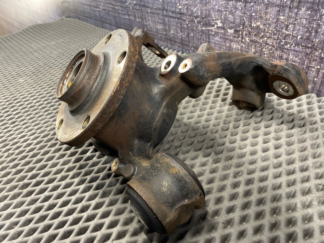 Поворотный кулак, 4010 рублей, Красноярск