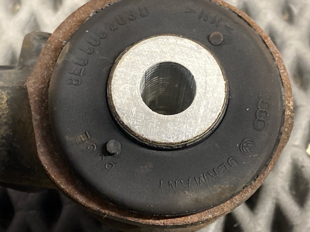 Поворотный кулак, 4010 рублей, Красноярск