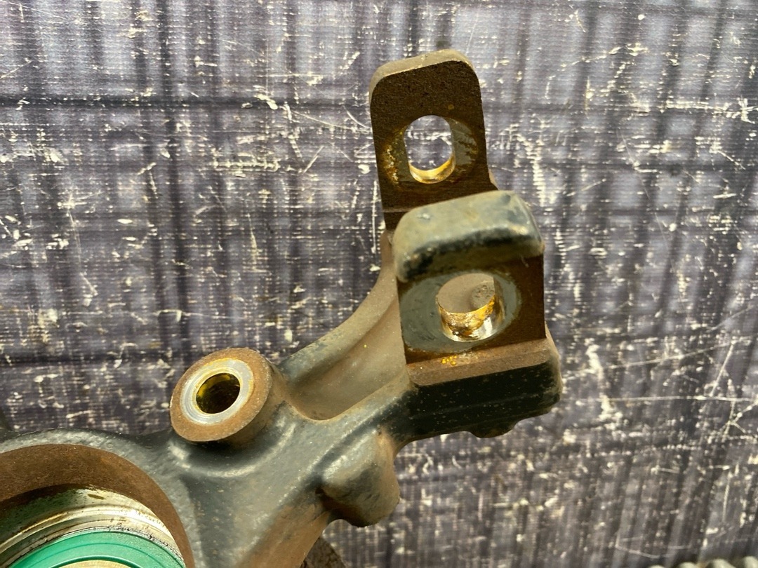 Поворотный кулак, 4010 рублей, Красноярск