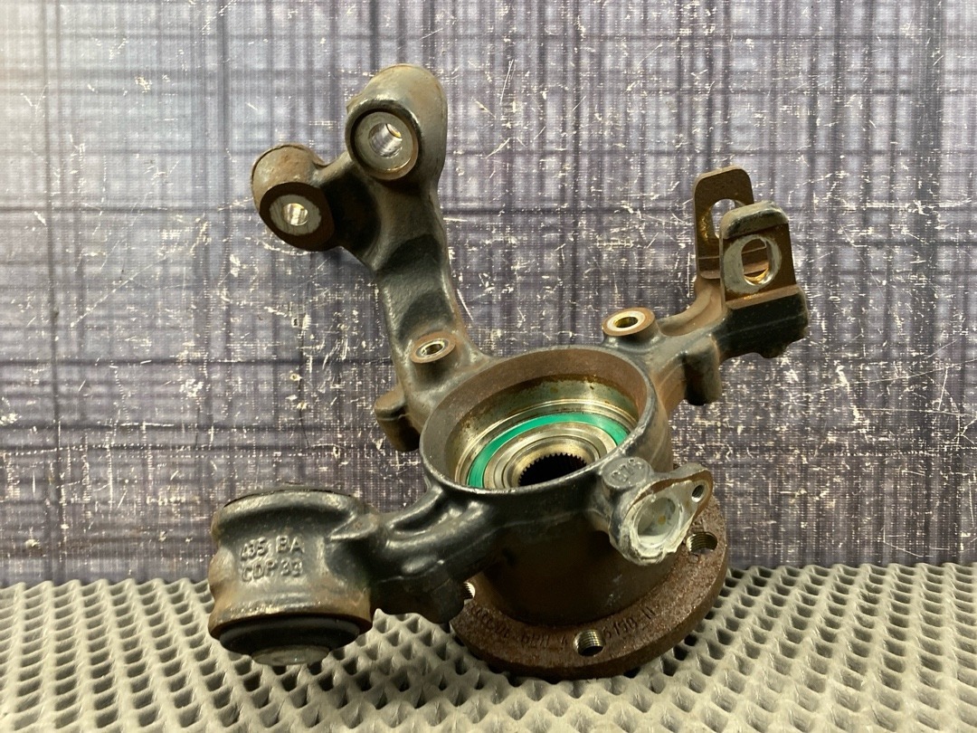 Поворотный кулак, 4010 рублей, Красноярск