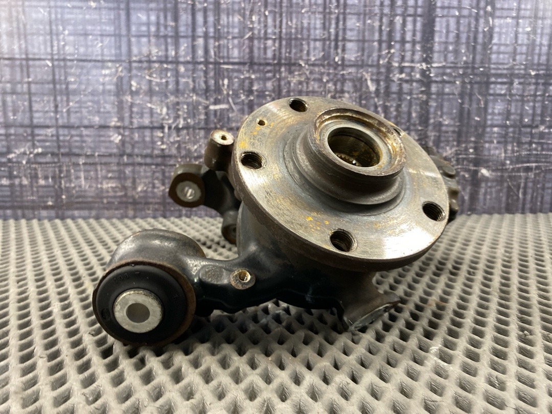 Поворотный кулак, 4010 рублей, Красноярск