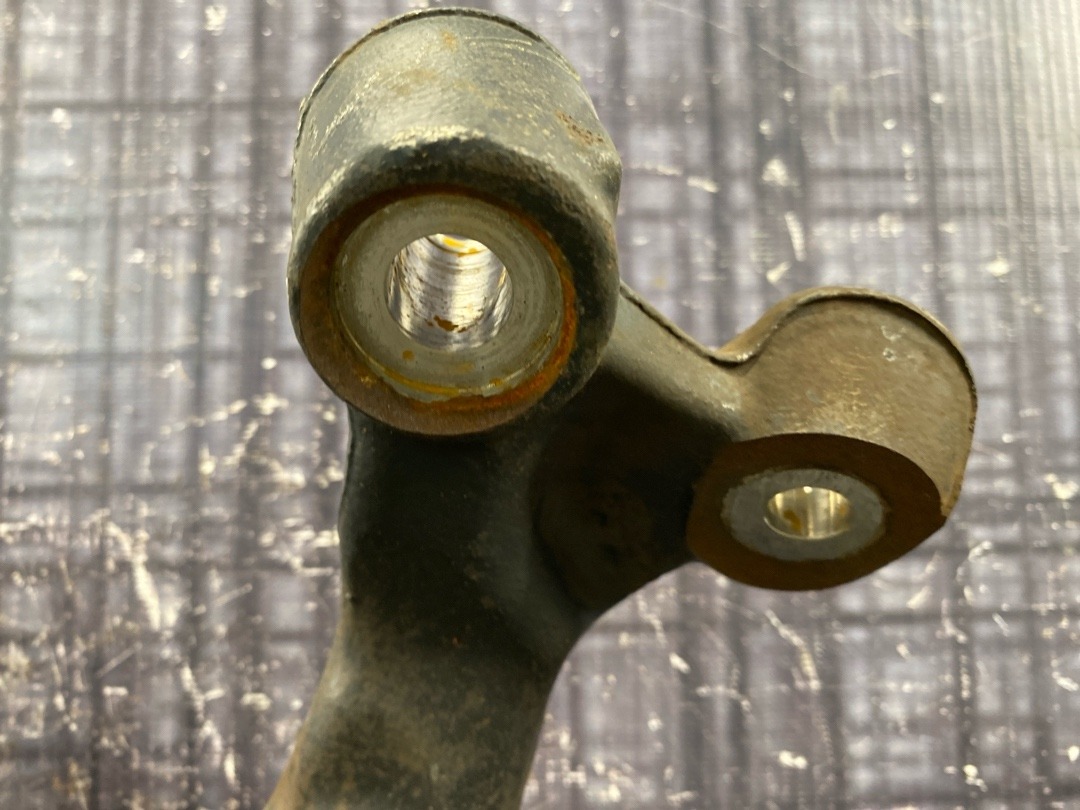 Поворотный кулак, 4010 рублей, Красноярск