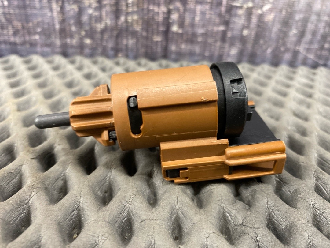 Концевик педали тормоза, 1140 рублей, Красноярск