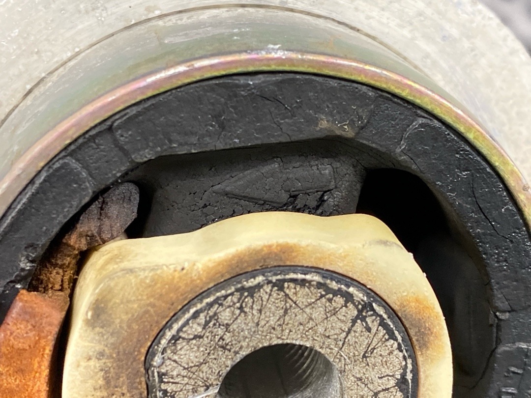 Рычаг подвески, 4030 рублей, Красноярск