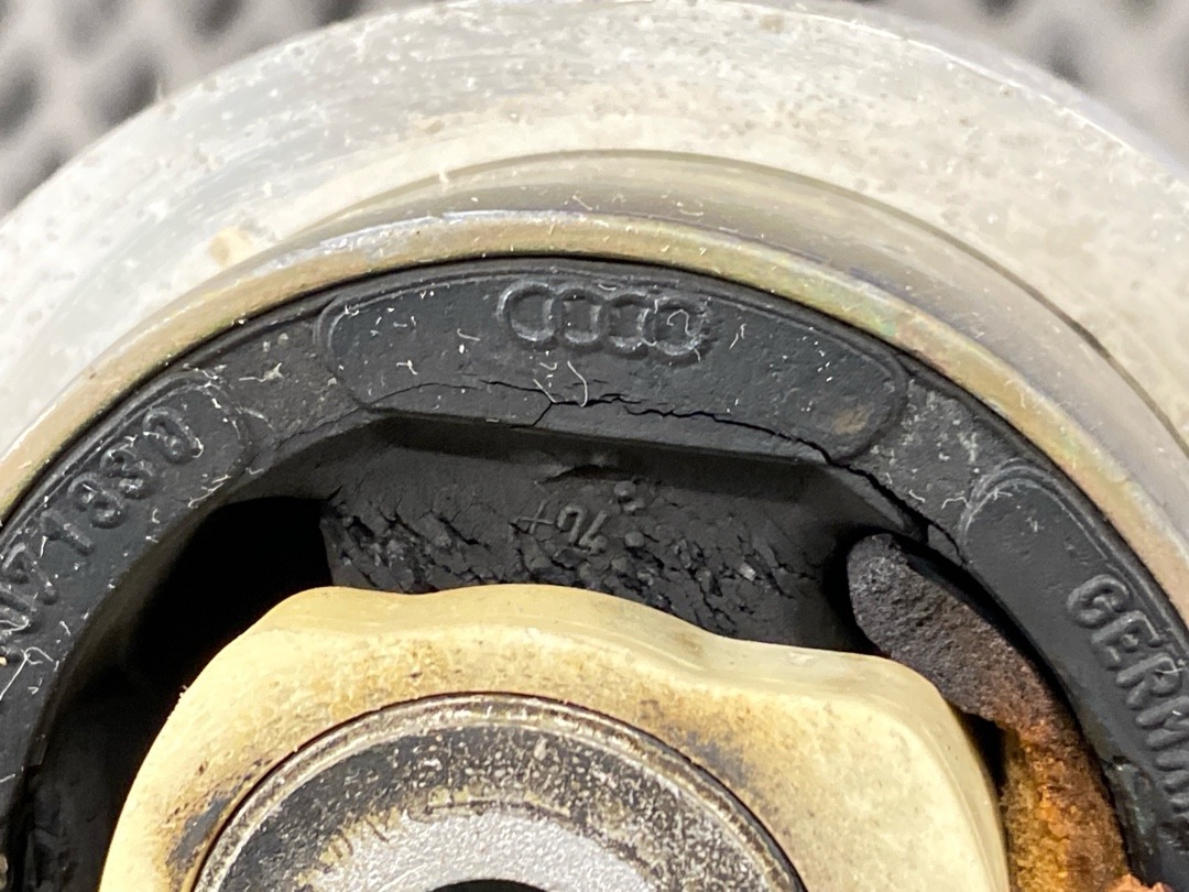 Рычаг подвески, 4030 рублей, Красноярск