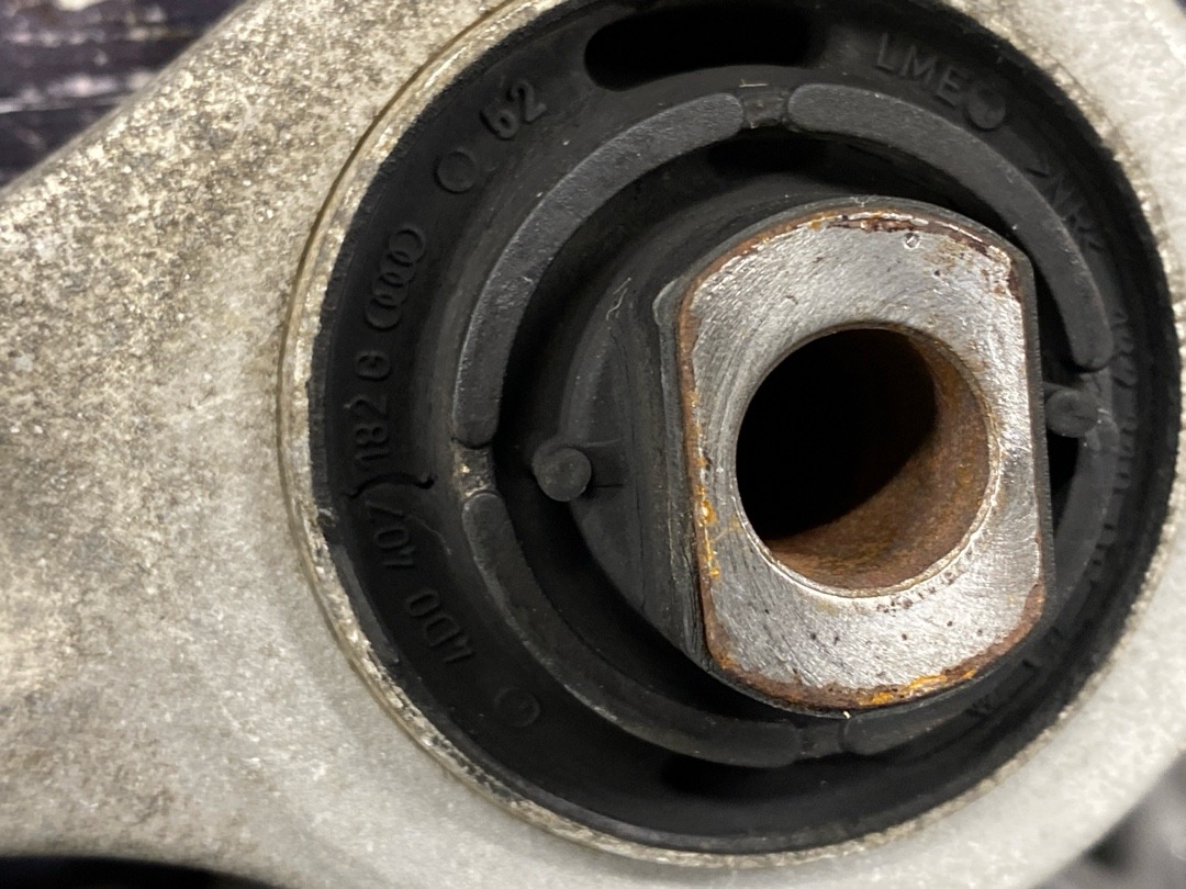 Рычаг подвески, 4030 рублей, Красноярск