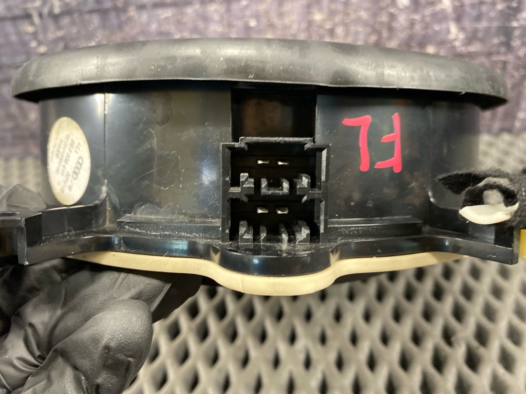 Динамик, 1070 рублей, Красноярск