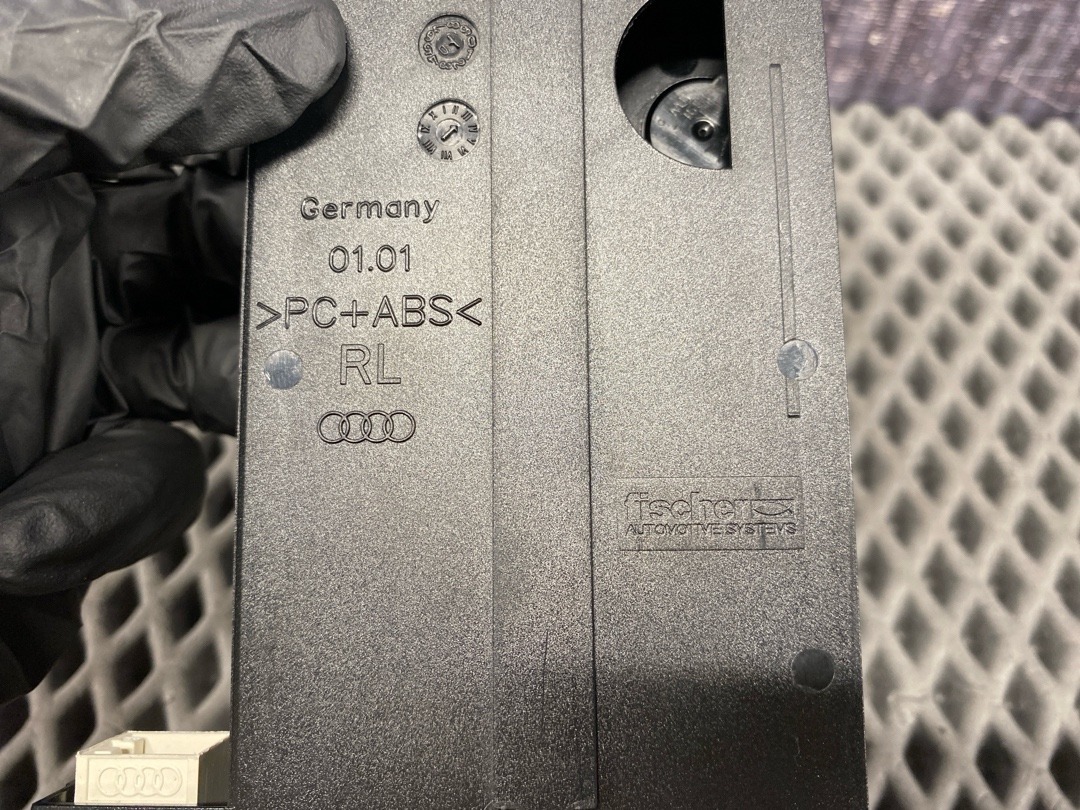 Карман, 1960 рублей, Красноярск